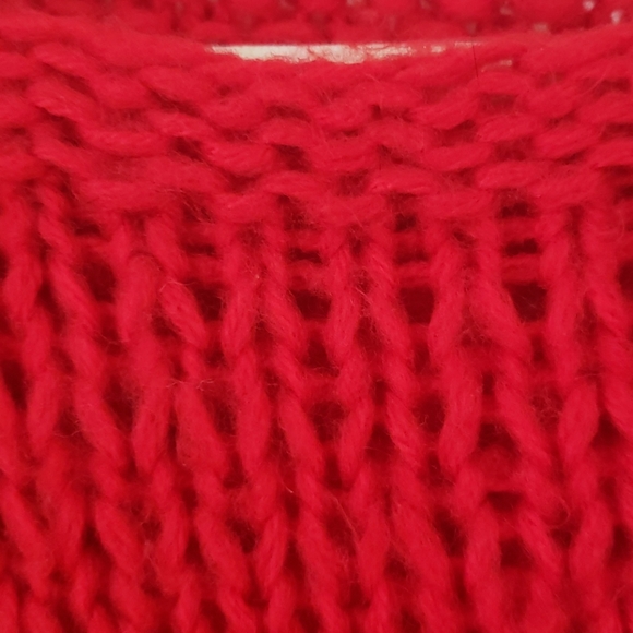 Hand Knit Red Sweater Sz L/XL - Picture 2 of 2